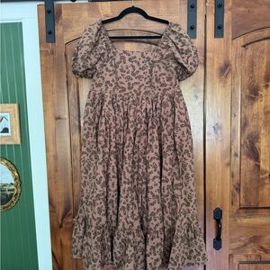 Ivy City Co Coco Dress in Brown Floral